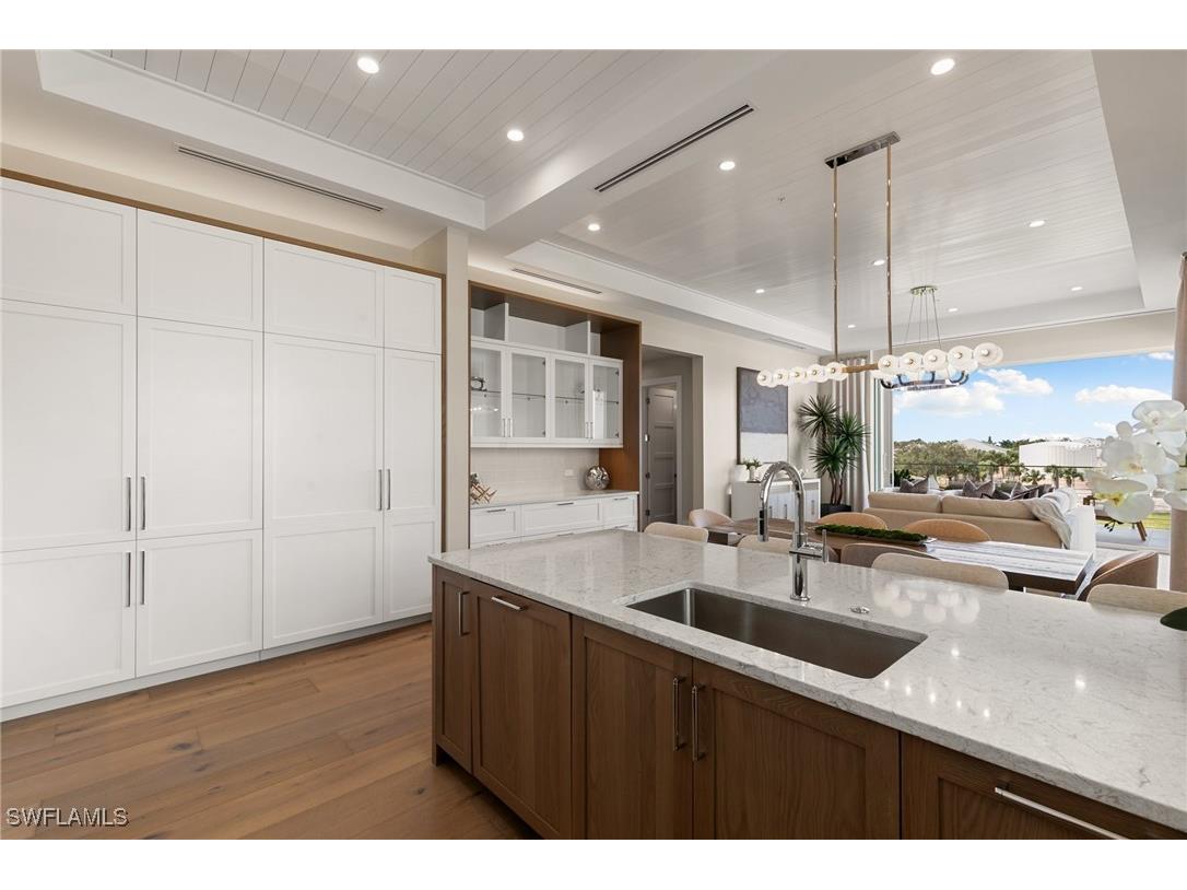 201 8th Street S #301 Naples FL 34102 225079540 image6