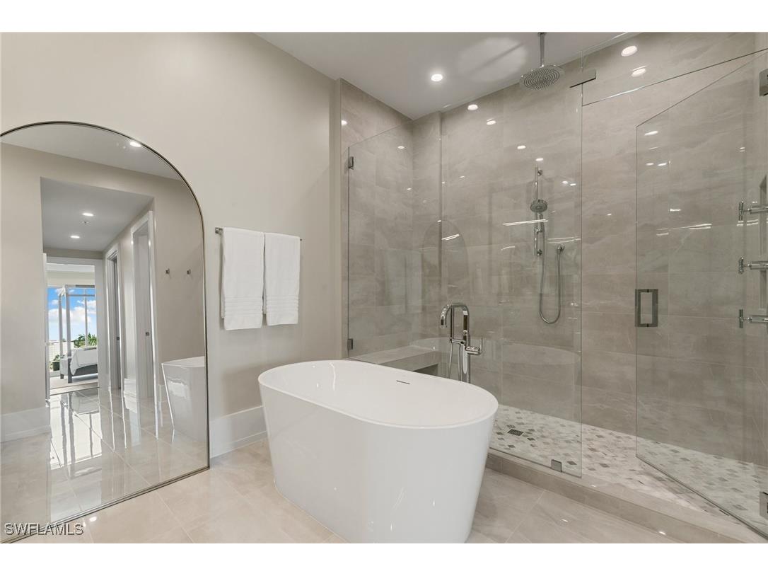 201 8th Street S #301 Naples FL 34102 226000445 image19