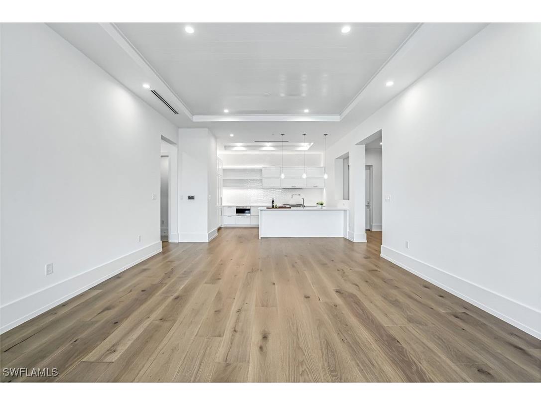 201 8th Street S #308 Naples FL 34102 225072670 image10