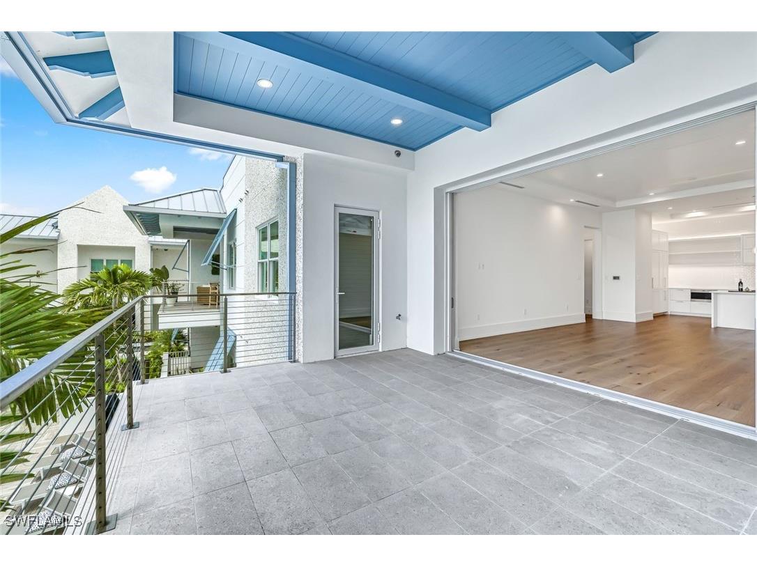 201 8th Street S #308 Naples FL 34102 225072670 image23