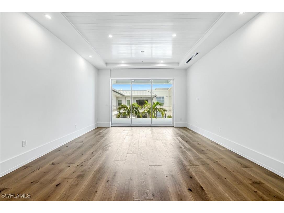 201 8th Street S #308 Naples FL 34102 226000103 image10