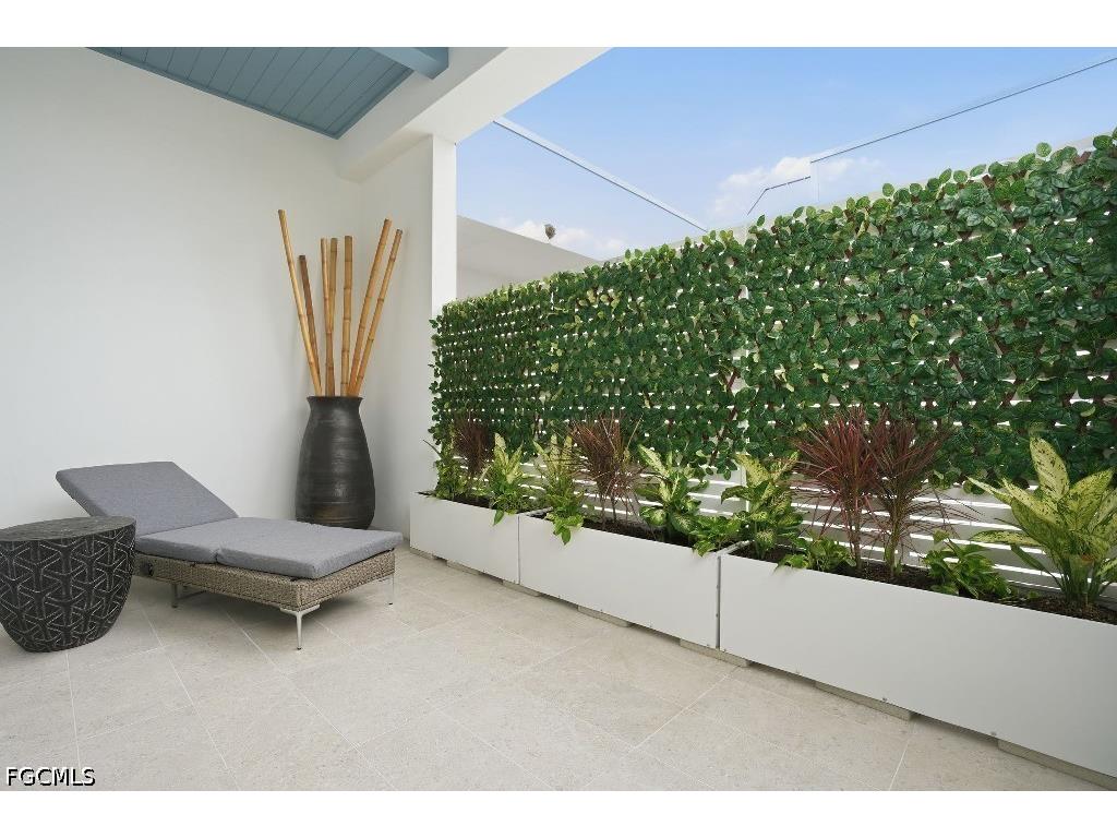 201 8th Street S #309 Naples FL 34102 2026012467 image25