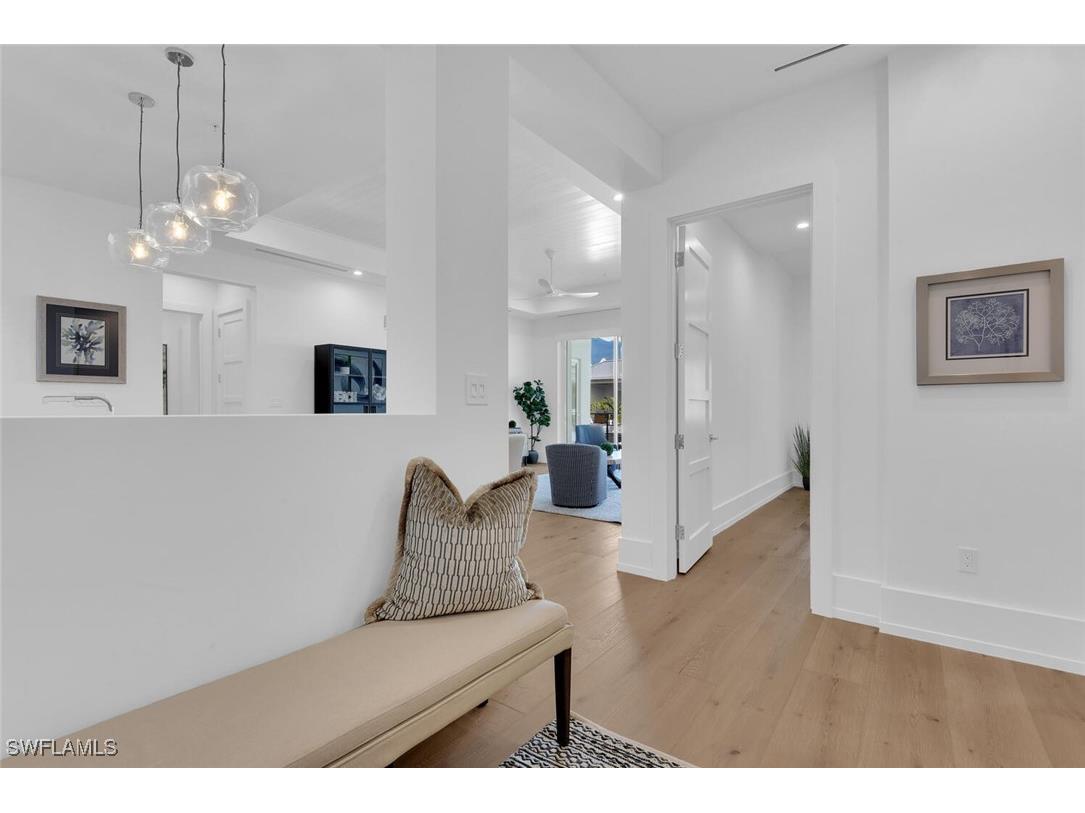 201 8th Street S #310 Naples FL 34102 225078011 image3