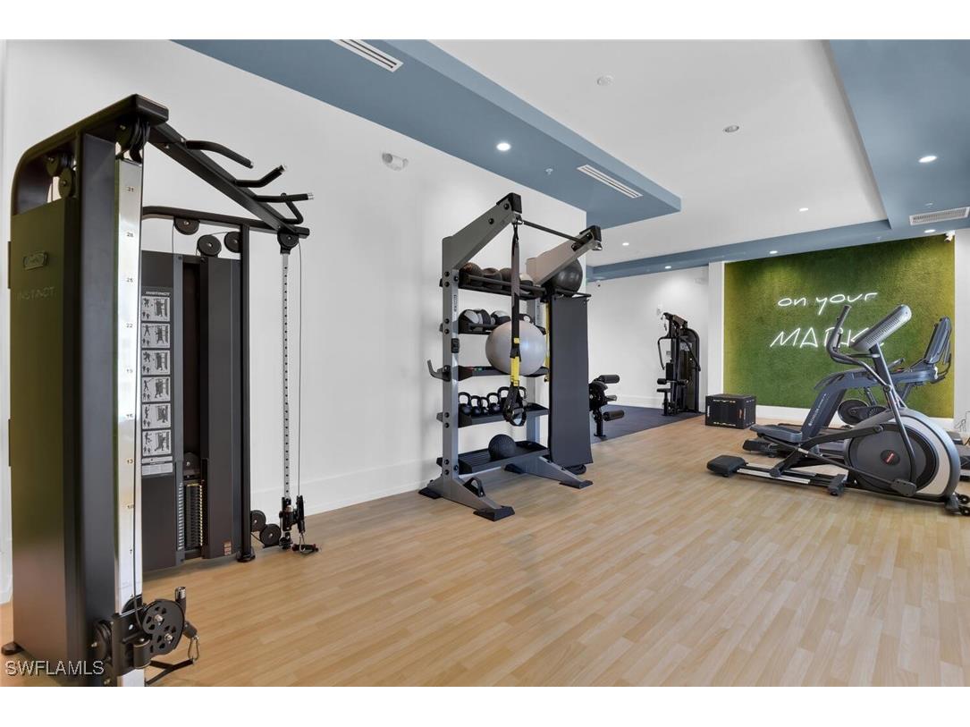 201 8th Street S #310 Naples FL 34102 225078011 image32