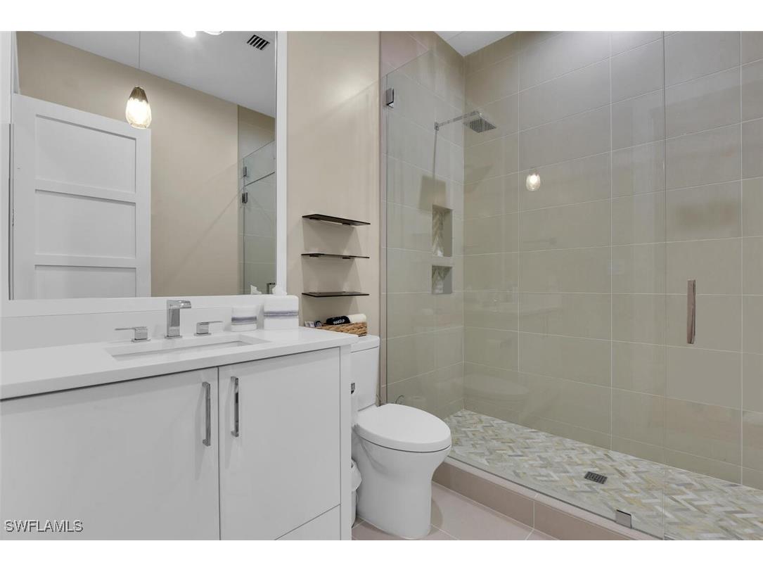 201 8th Street S #311 Naples FL 34102 225081135 image14