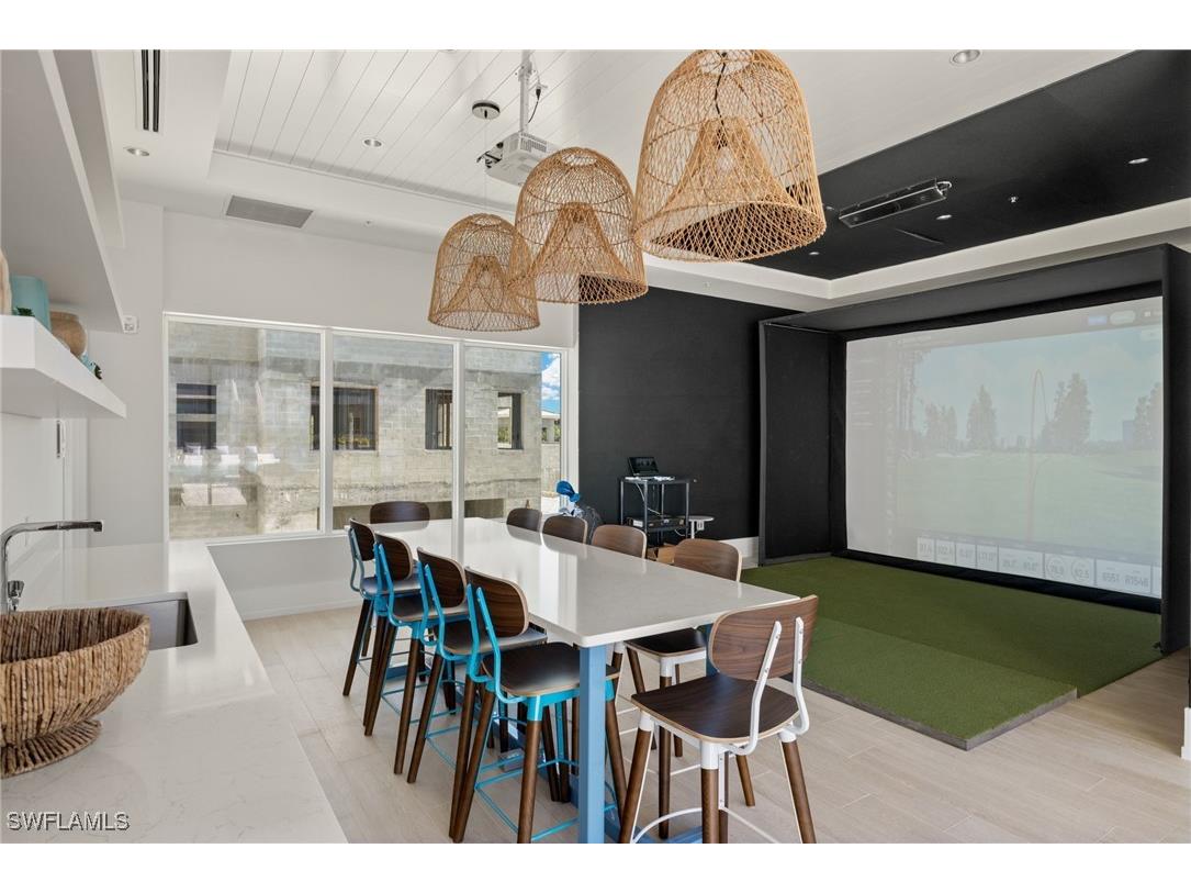 201 8th St S #104 Naples FL 34102 225075632 image27