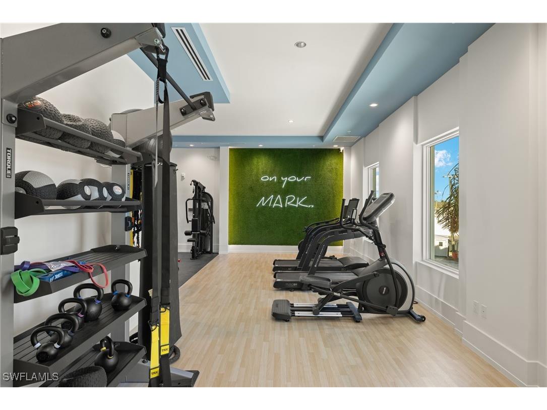 201 8th St S #104 Naples FL 34102 225075632 image30