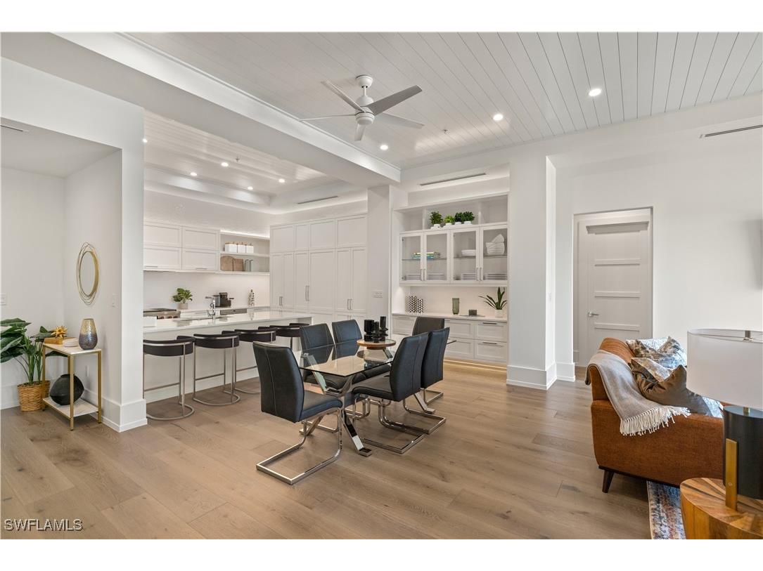 201 8th St S #104 Naples FL 34102 225075632 image4