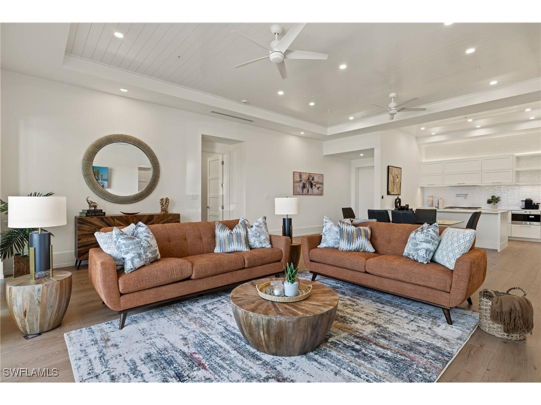 201 8th St S #104 Naples FL 34102 225075632 image6