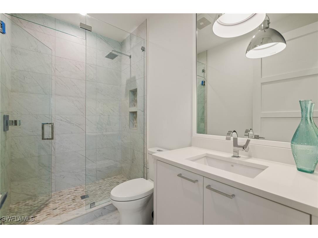 201 8th St S #104 Naples FL 34113 225033622 image22