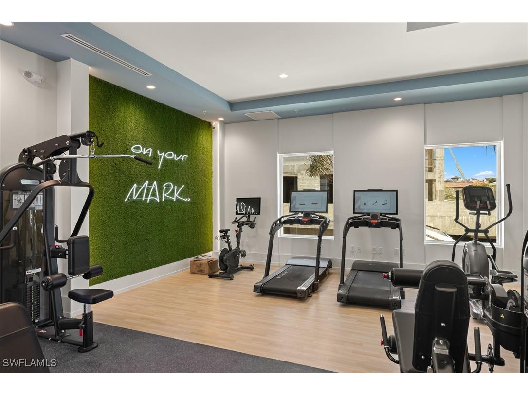 201 8th St S #104 Naples FL 34113 225033622 image29