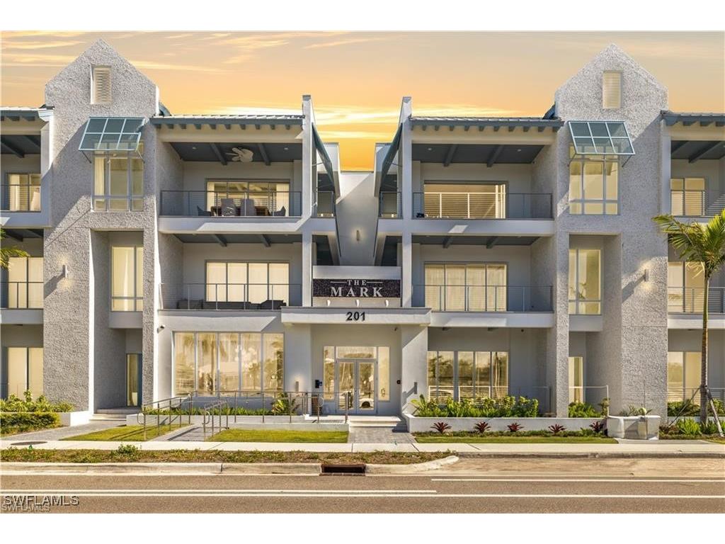 201 8th St S #104 Naples FL 34113 225033622 image3