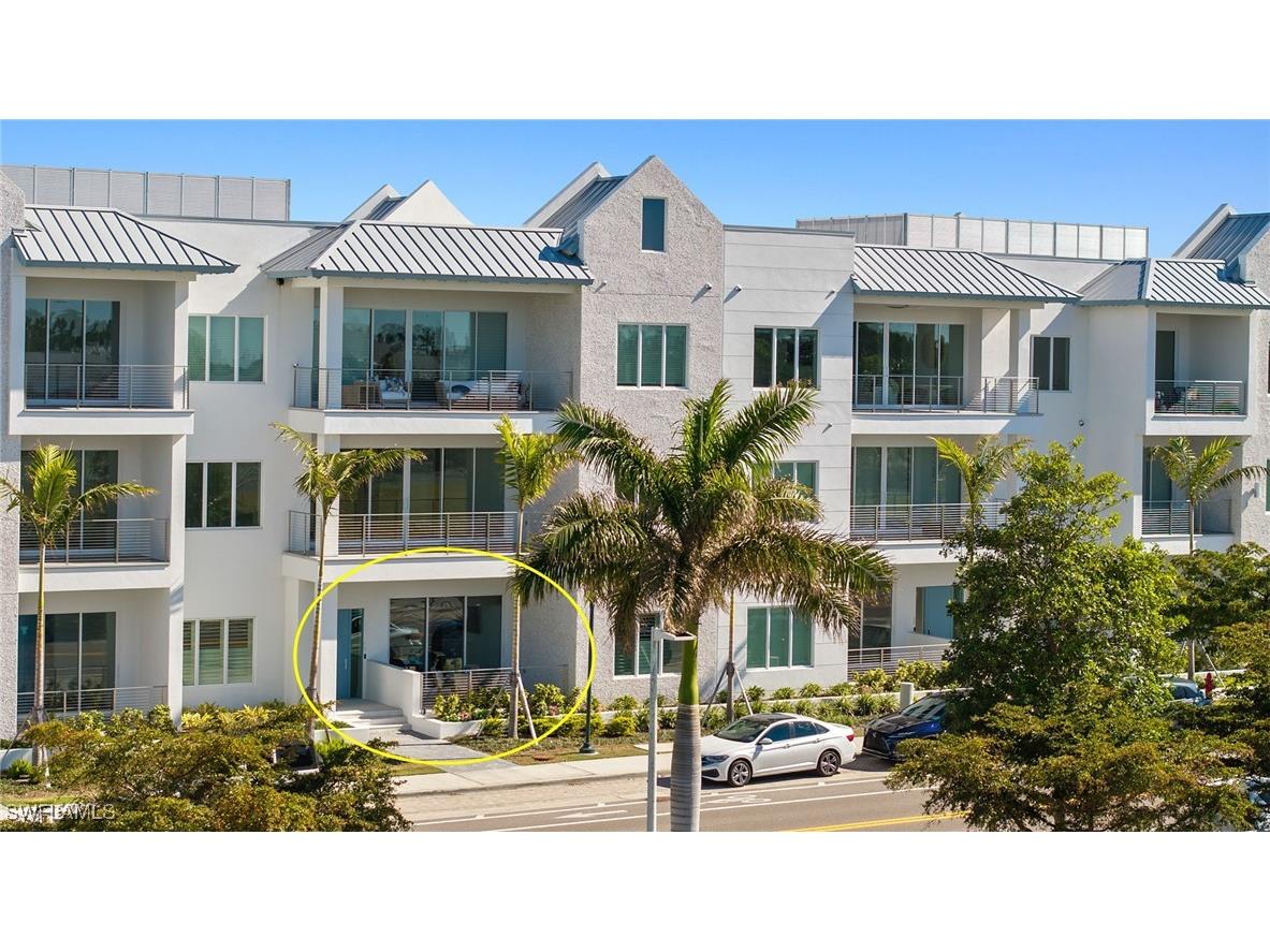 201 8th St S #104 Naples FL 34113 225033622 image34