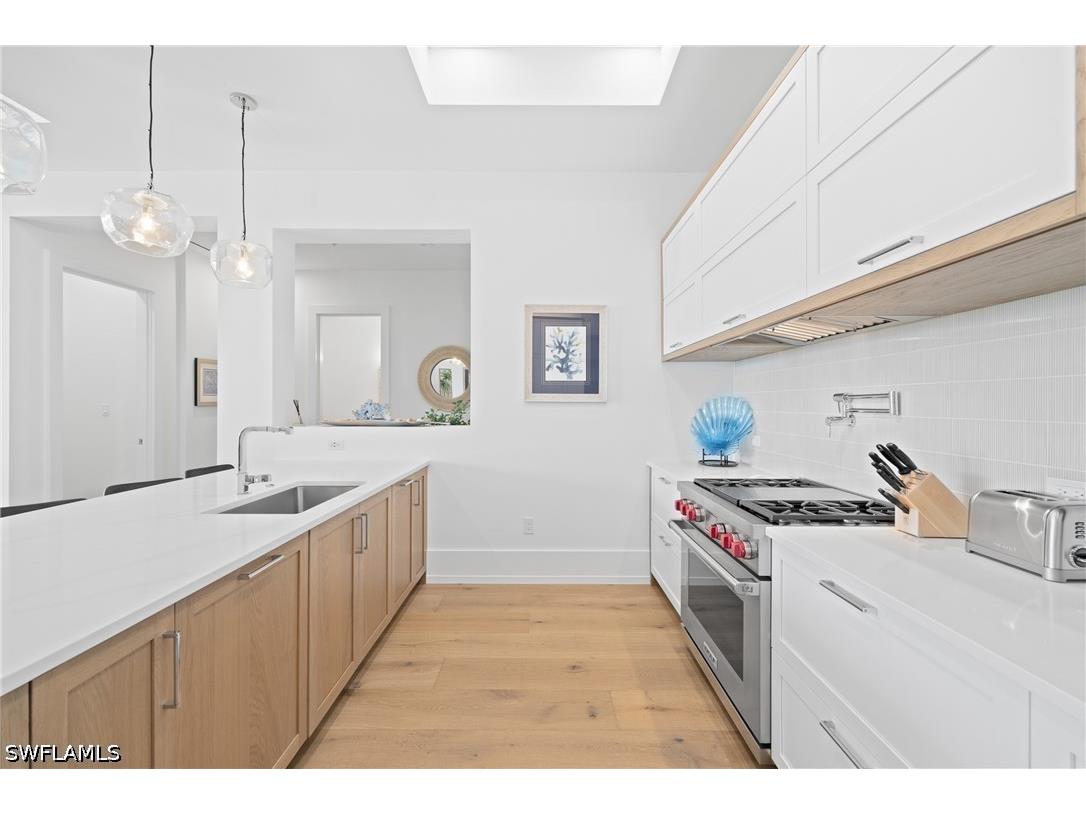 201 8th St S #310 Naples FL 34102 226018539 image11