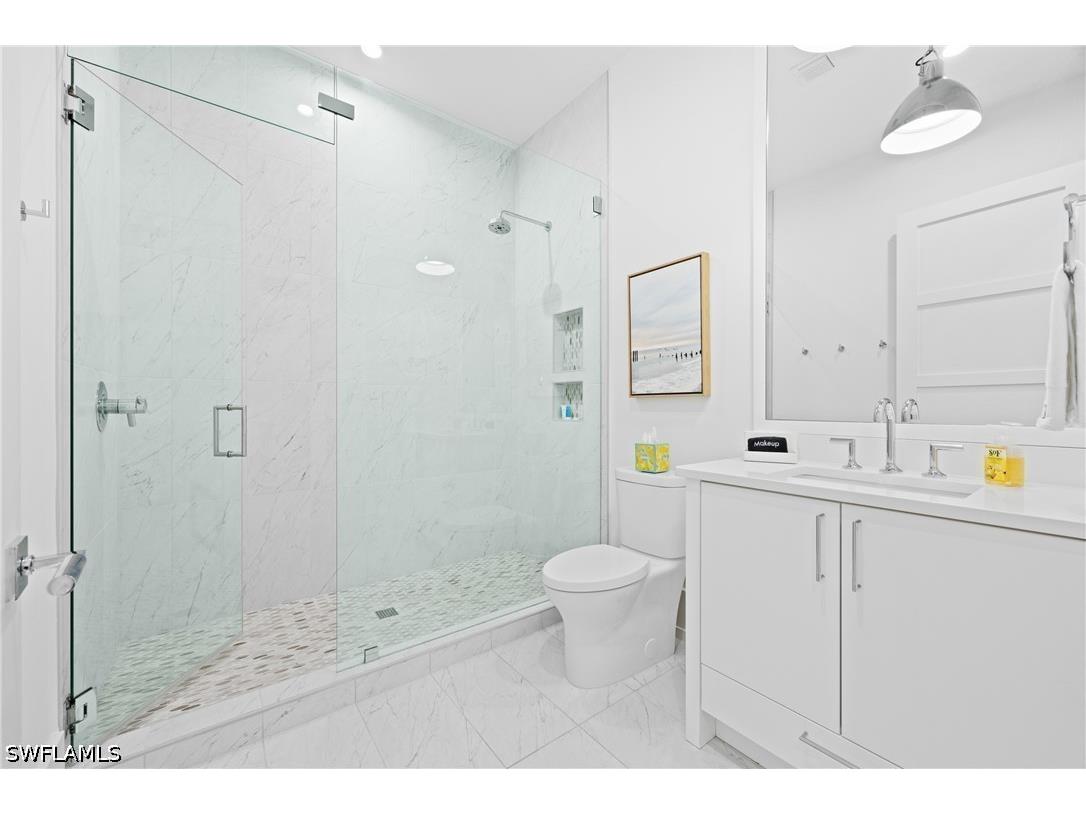 201 8th St S #310 Naples FL 34102 226018539 image20