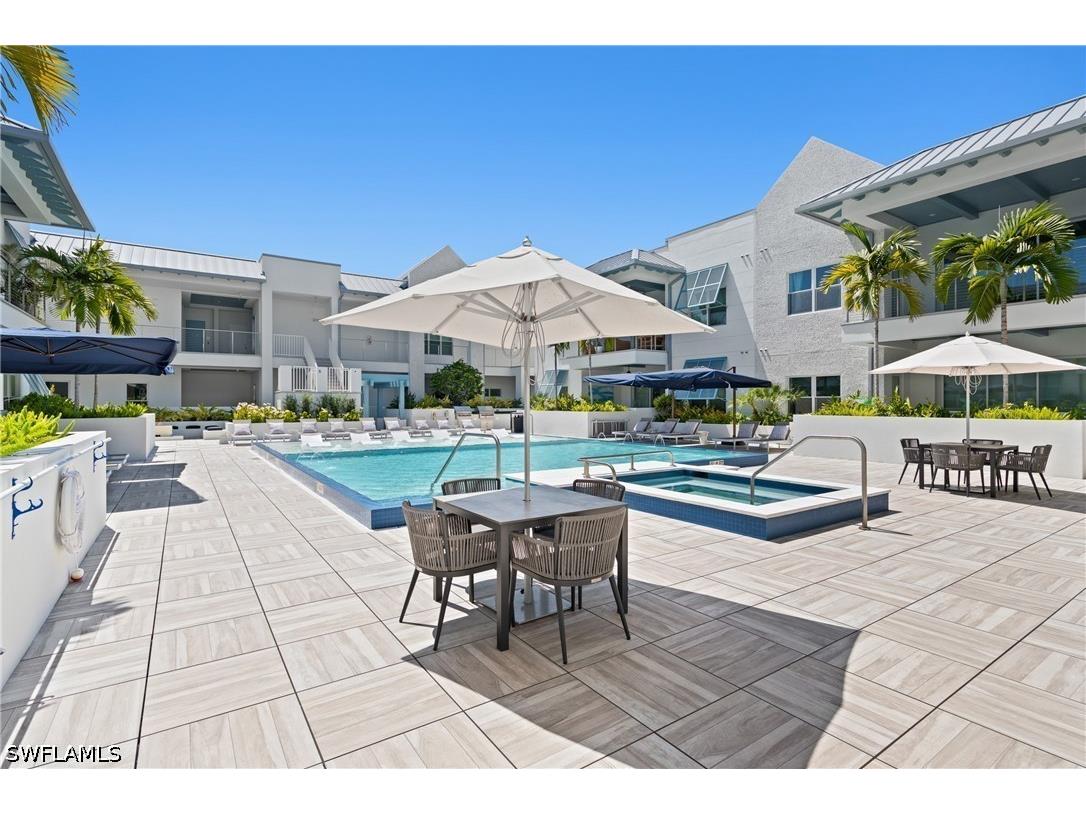 201 8th St S #310 Naples FL 34102 226018539 image30