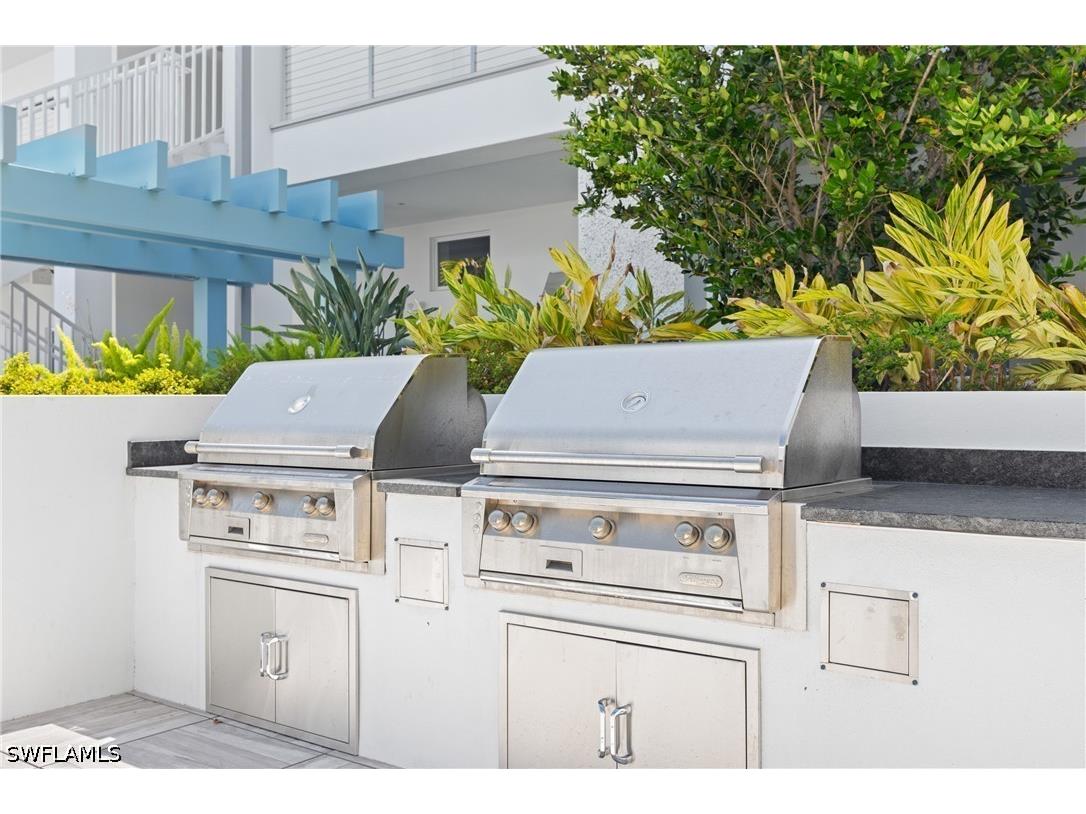 201 8th St S #310 Naples FL 34102 226018539 image33
