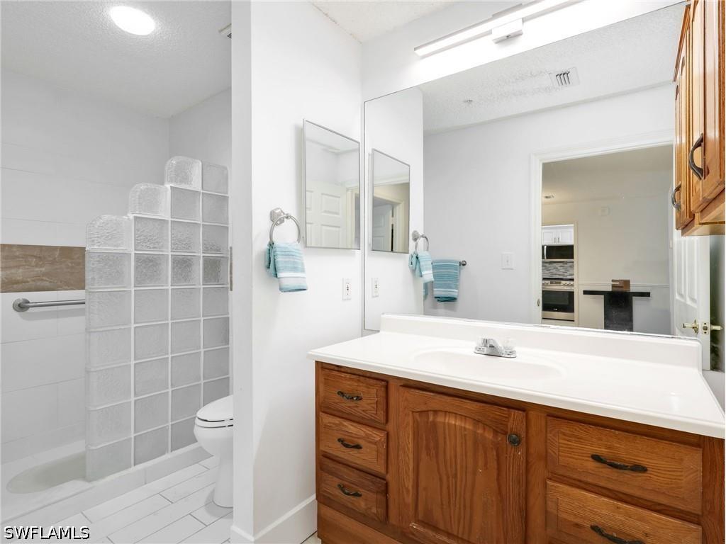 201 Arbor Lake Drive #2-107 Naples FL 34110 226020490 image17