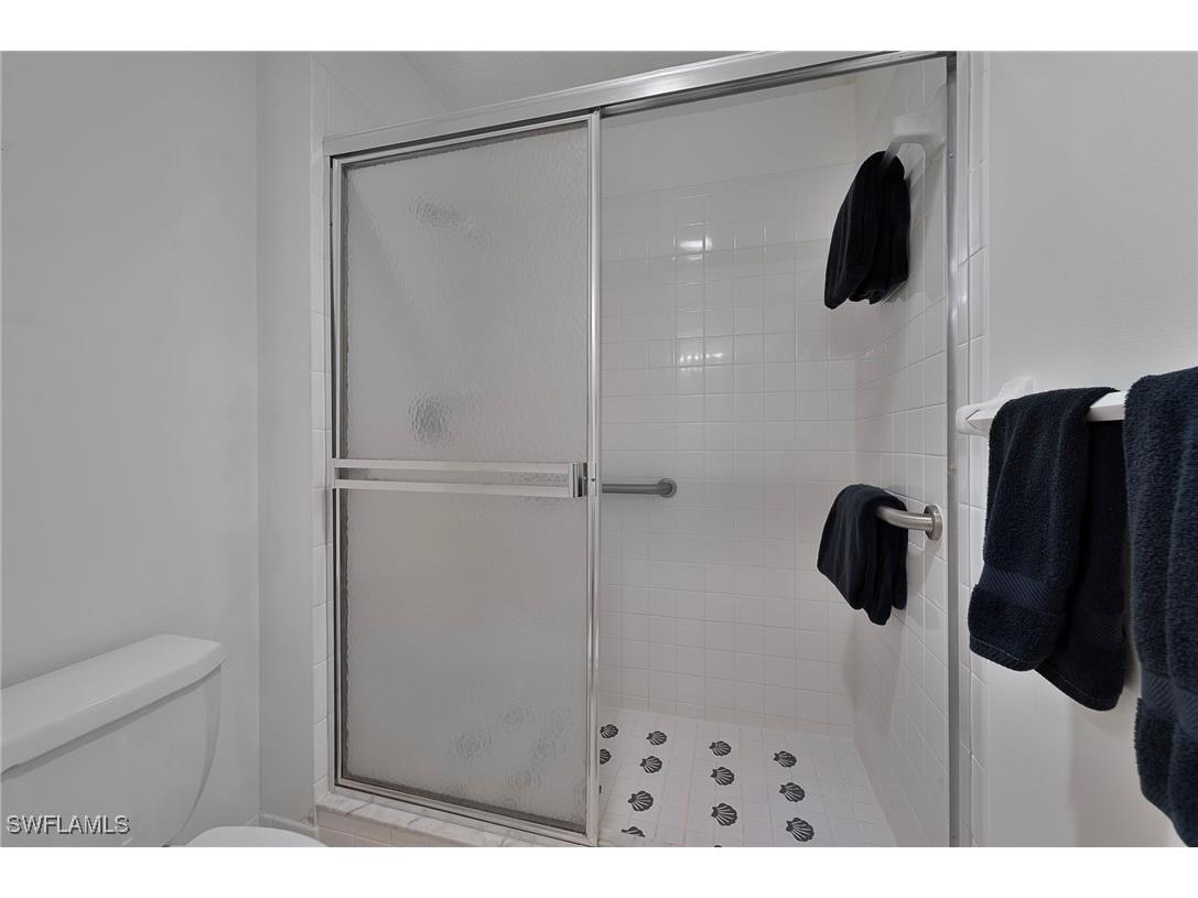 201 Arbor Lake Drive #2-205 Naples FL 34110 225069217 image13