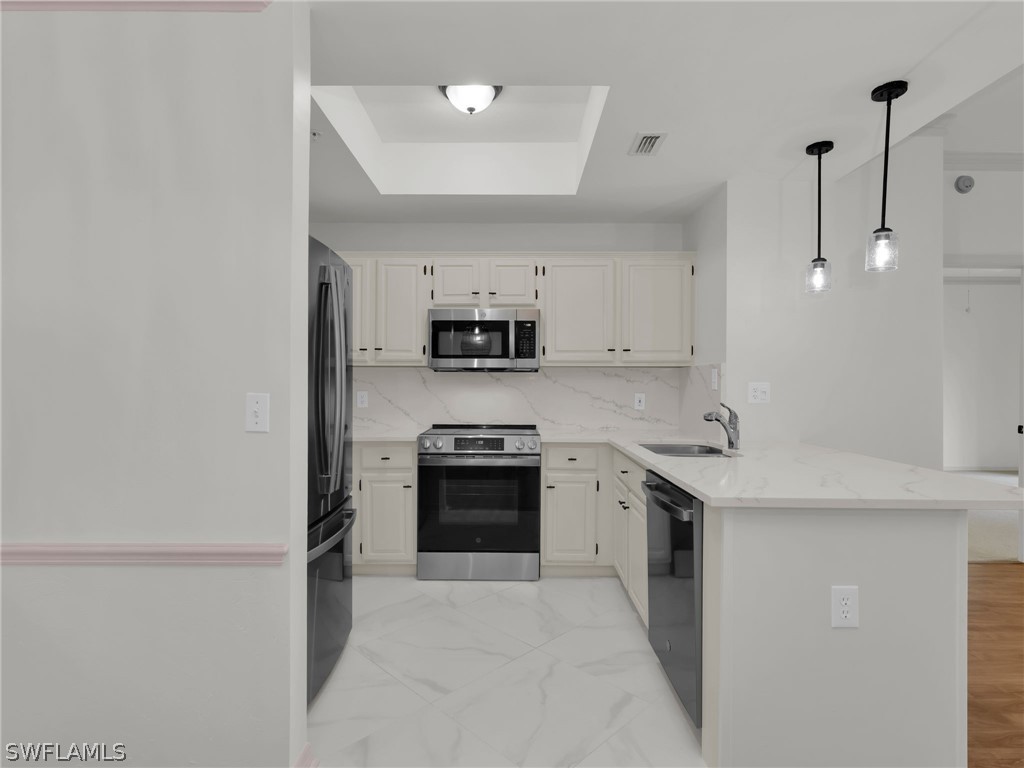 201 Arbor Lake Drive #204 Naples FL 34110 226006077 image4