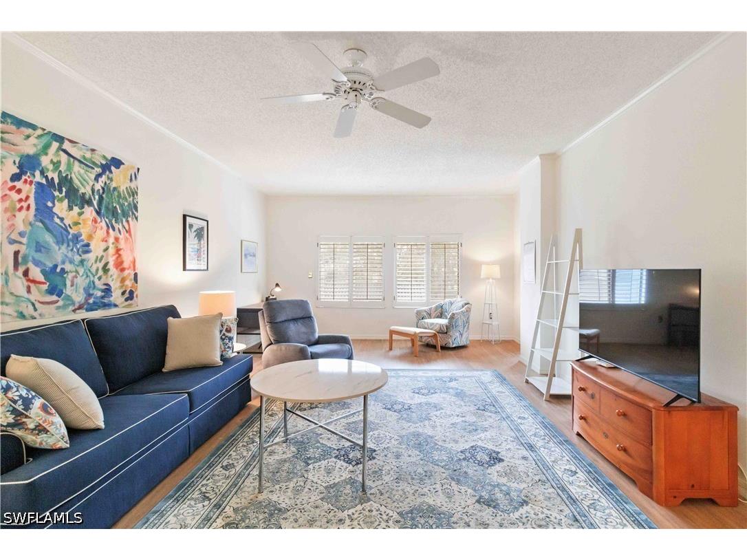 201 Arbor Lake Drive #205 Naples FL 34110 226020467 image1