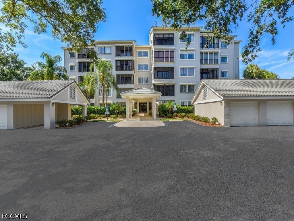 201 Arbor Lake Drive #404 Naples FL 34110 2026021078 image30