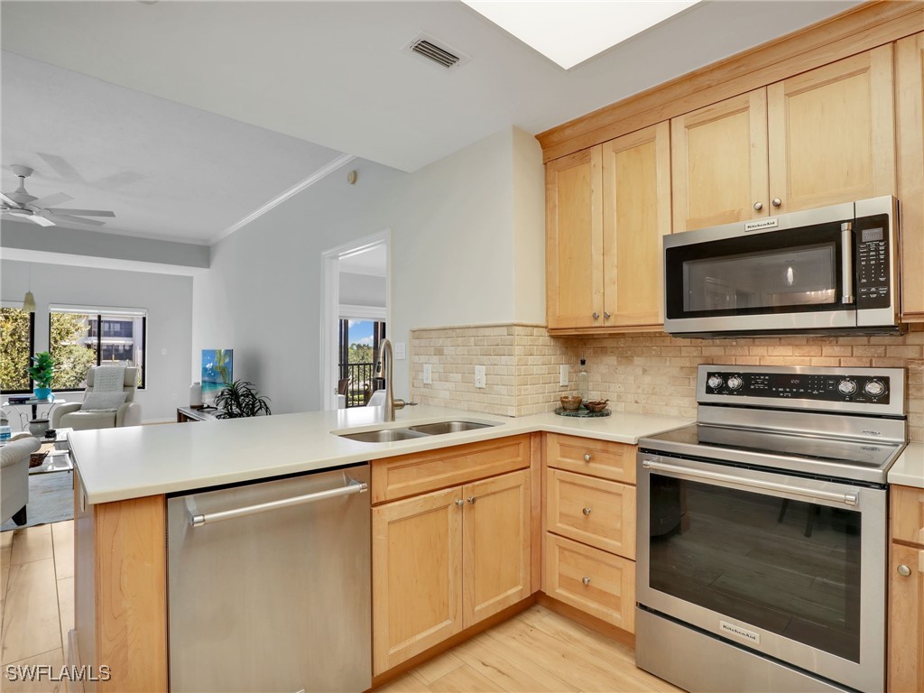 201 Arbor Lake Drive #406 Naples FL 34110 225064578 image10