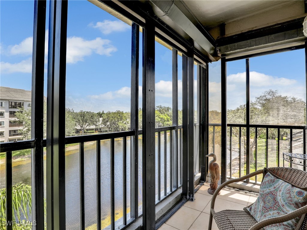 201 Arbor Lake Drive #406 Naples FL 34110 225064578 image21