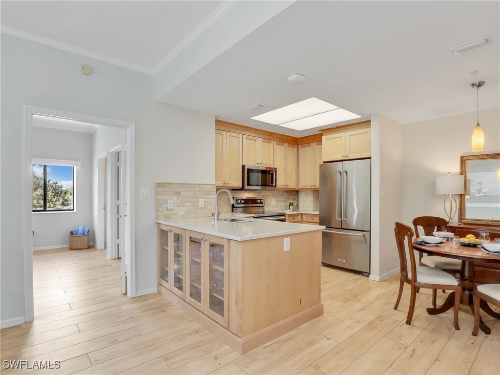 201 Arbor Lake Drive #406 Naples FL 34110 225064578 image8