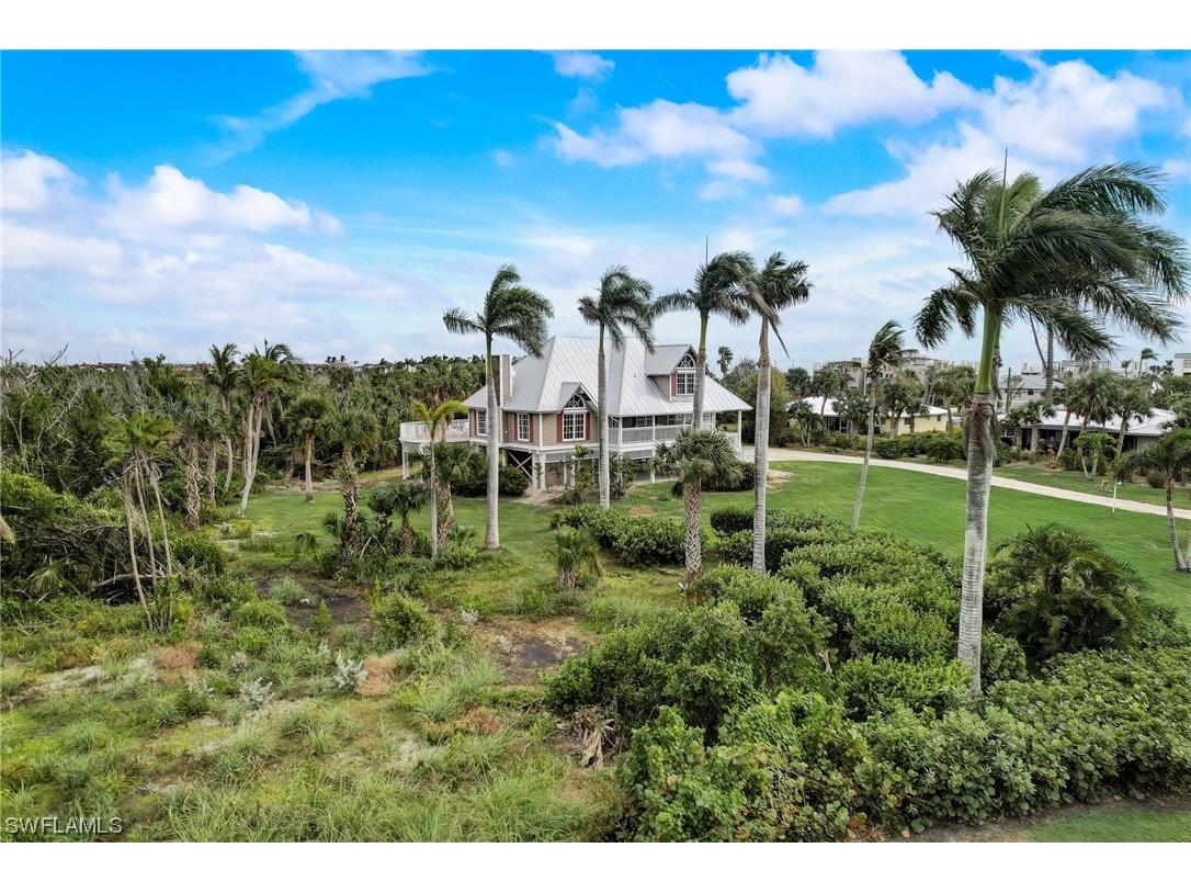 201 Daniel Drive Sanibel FL 33957 223091190 image1