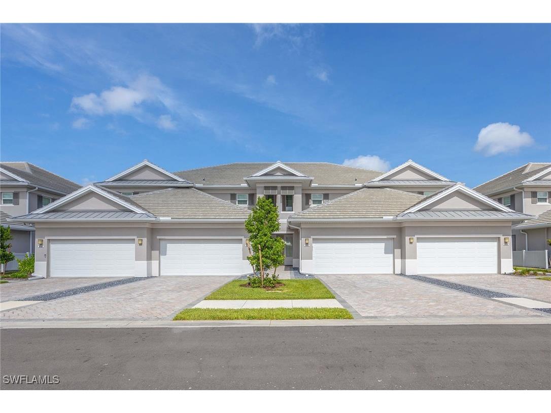 201 Indies Drive E #102 Naples FL 34114 225056988 image2