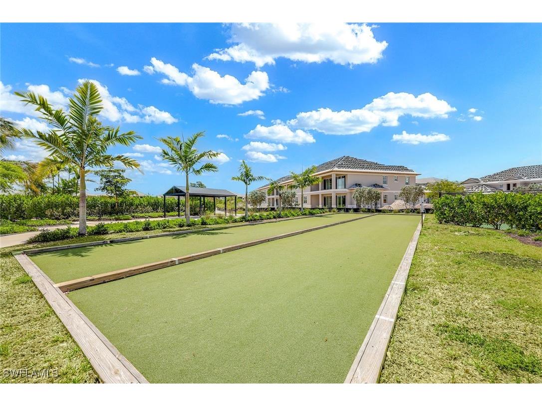 201 Indies Drive E #102 Naples FL 34114 225056988 image43