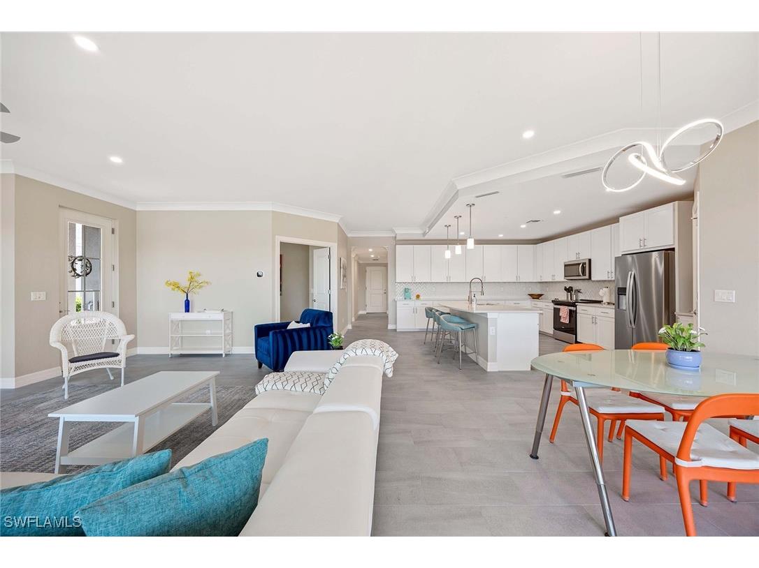 201 Indies Drive E #102 Naples FL 34114 225056988 image9