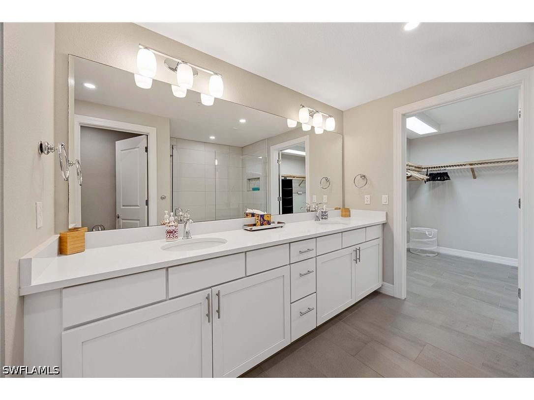 201 Indies Drive E #102 Naples FL 34114 226023530 image17