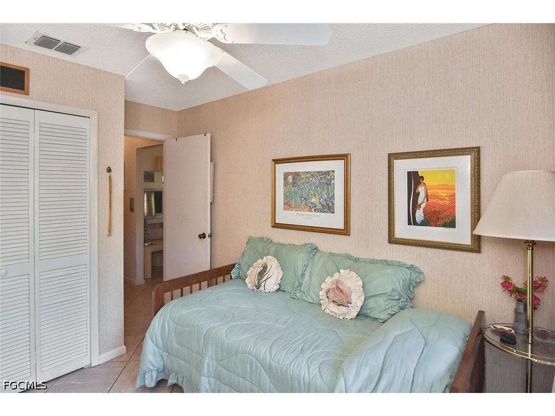 201 Mcgregor Park Circle #201 Fort Myers FL 33908 2026018021 image11