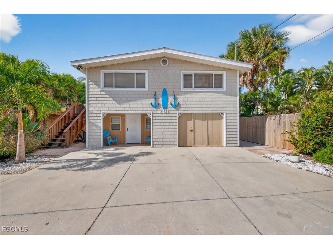 201 Miramar Street Fort Myers Beach FL 33931 2025025097 image3