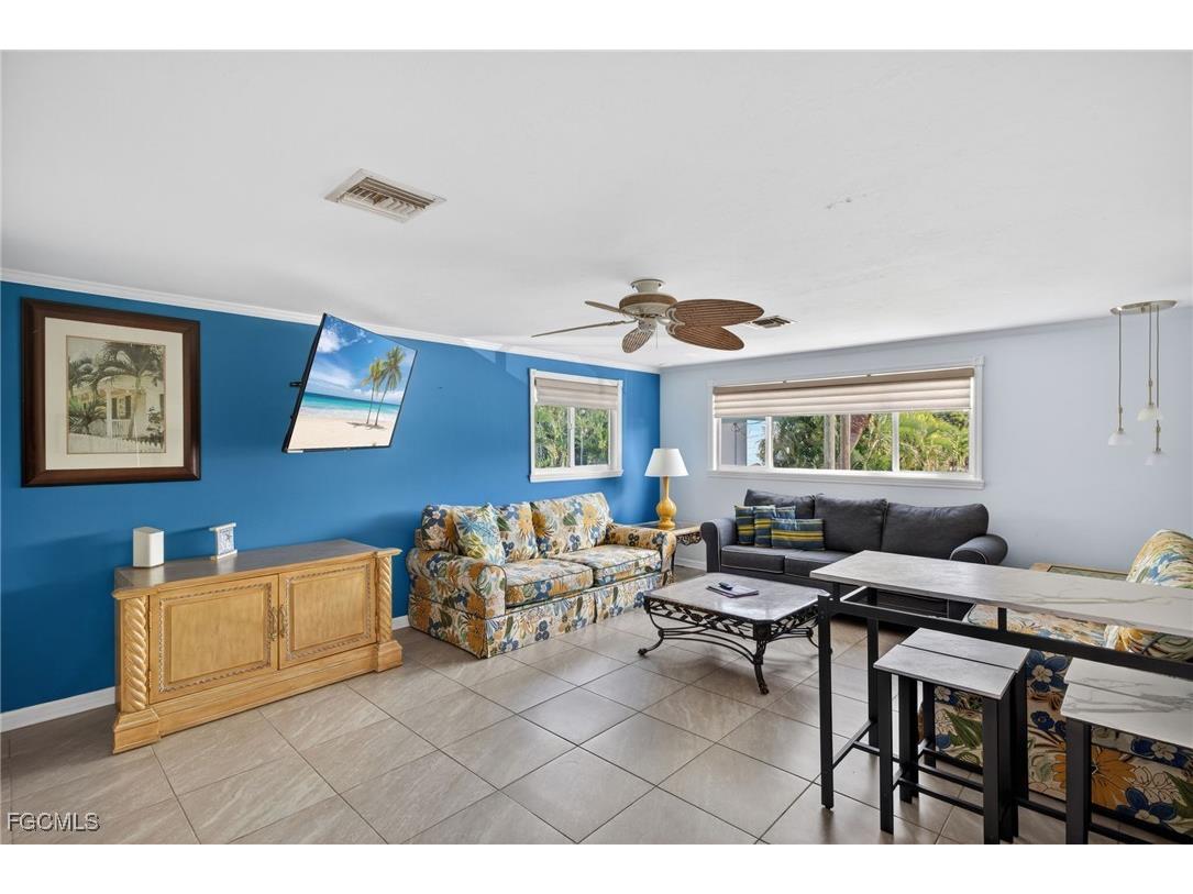 201 Miramar Street Fort Myers Beach FL 33931 2025025097 image4