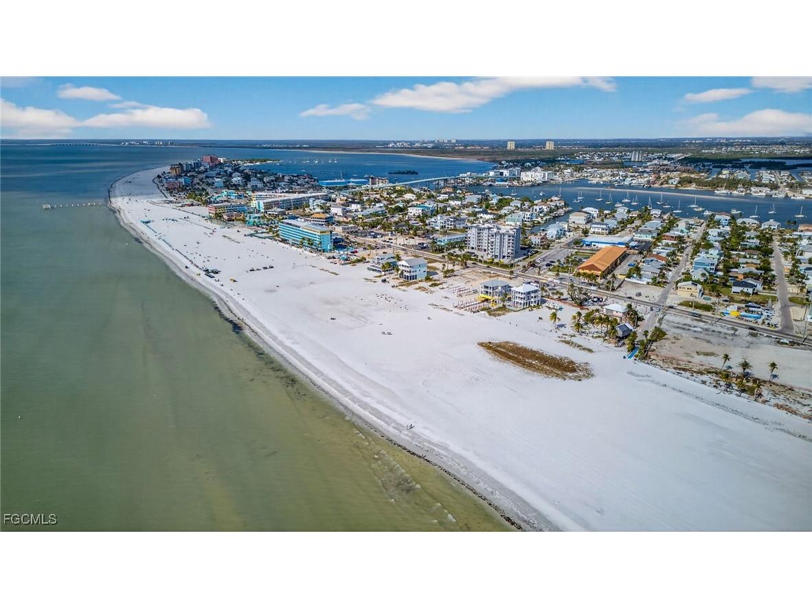 201 Miramar Street Fort Myers Beach FL 33931 2025025097 image46