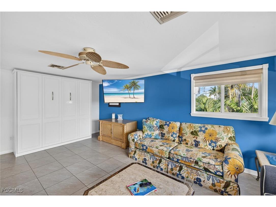 201 Miramar Street Fort Myers Beach FL 33931 2025025097 image6