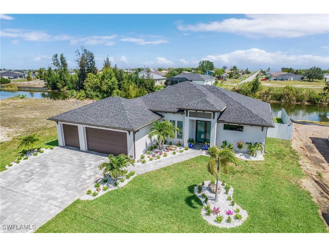 201 NE 8th Terrace Cape Coral FL 33909 225060875 image1