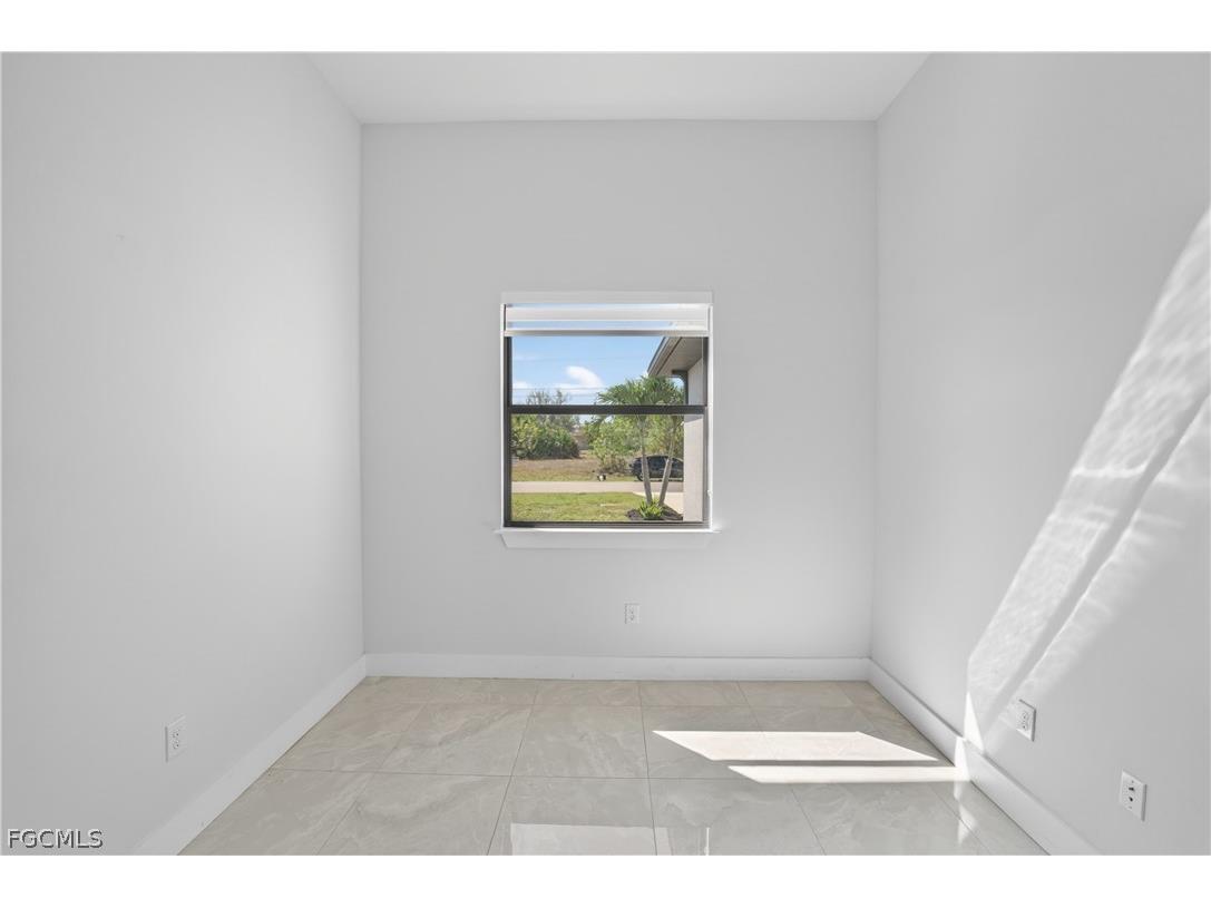 201 NW 3rd Lane Cape Coral FL 33993 2026008768 image15