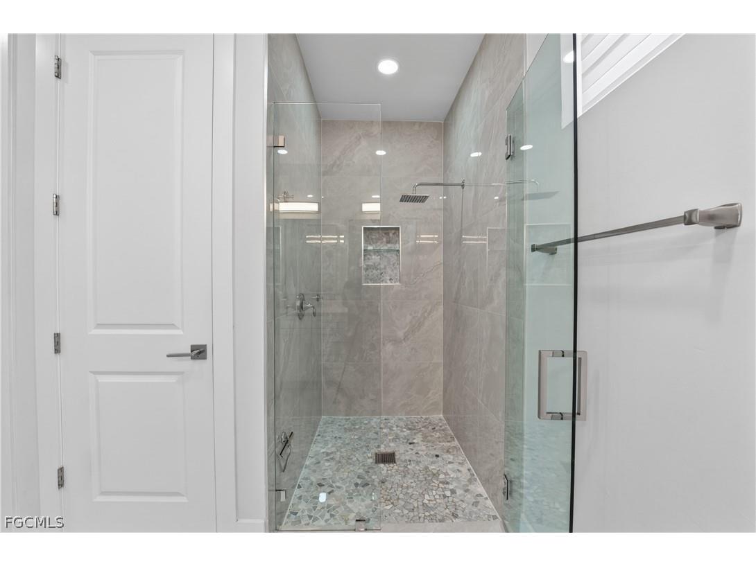 201 NW 3rd Lane Cape Coral FL 33993 2026008768 image21