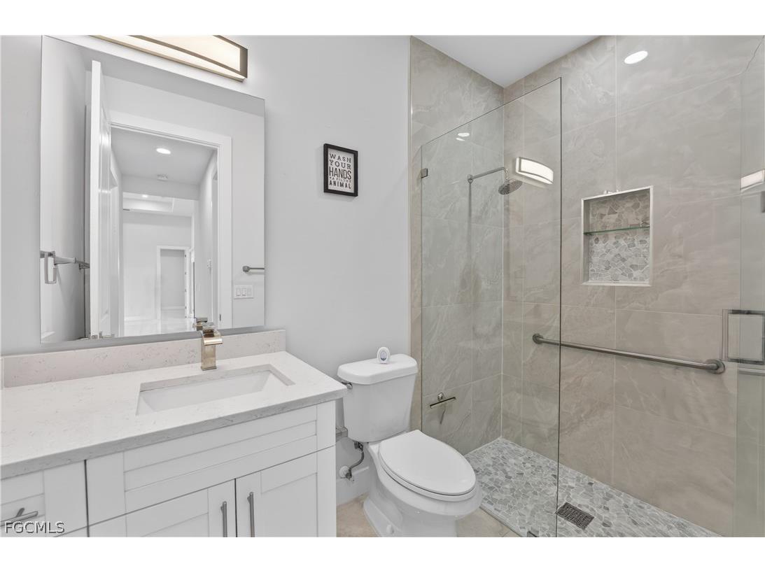 201 NW 3rd Lane Cape Coral FL 33993 2026008768 image29