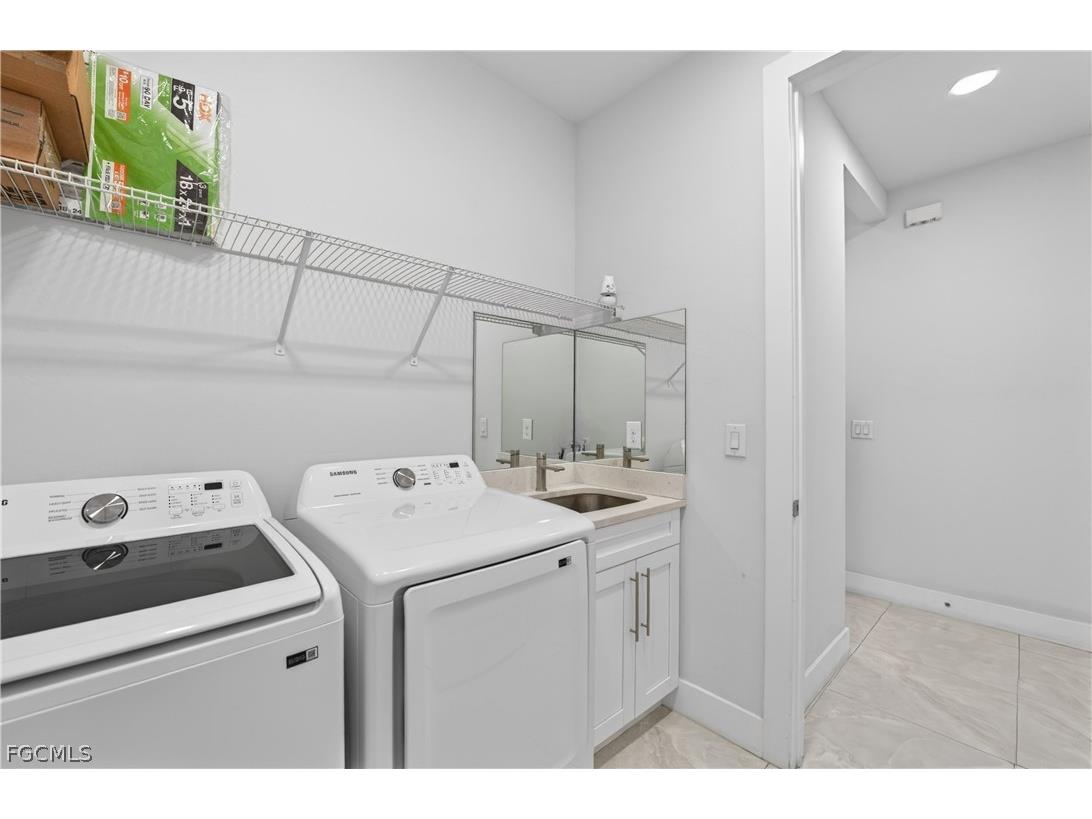 201 NW 3rd Lane Cape Coral FL 33993 2026008768 image32