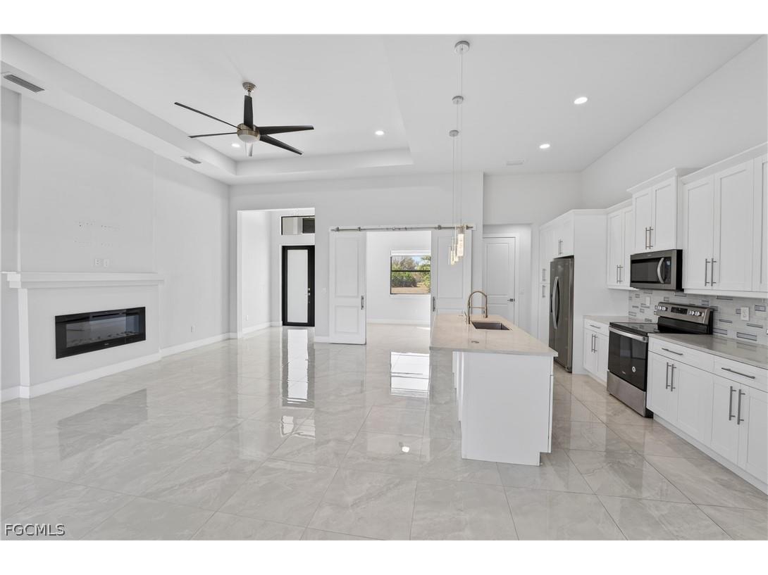 201 NW 3rd Lane Cape Coral FL 33993 2026008768 image4