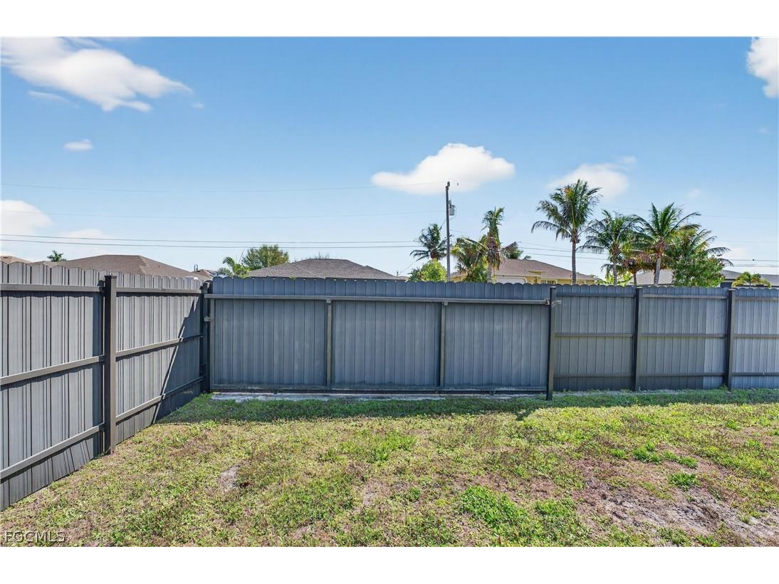 201 NW 3rd Lane Cape Coral FL 33993 2026008768 image41