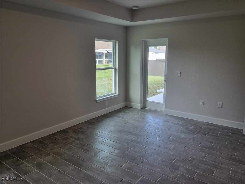 201 NW 9th Terrace Cape Coral FL 33993 225032695 image10