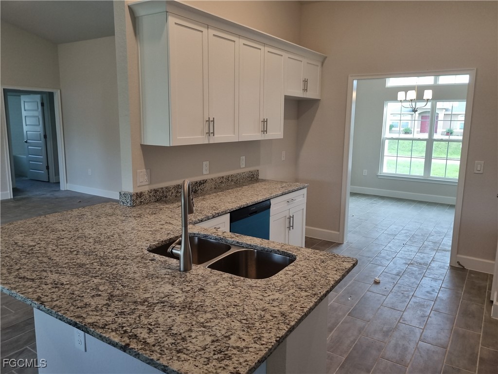 201 NW 9th Terrace Cape Coral FL 33993 225032695 image13