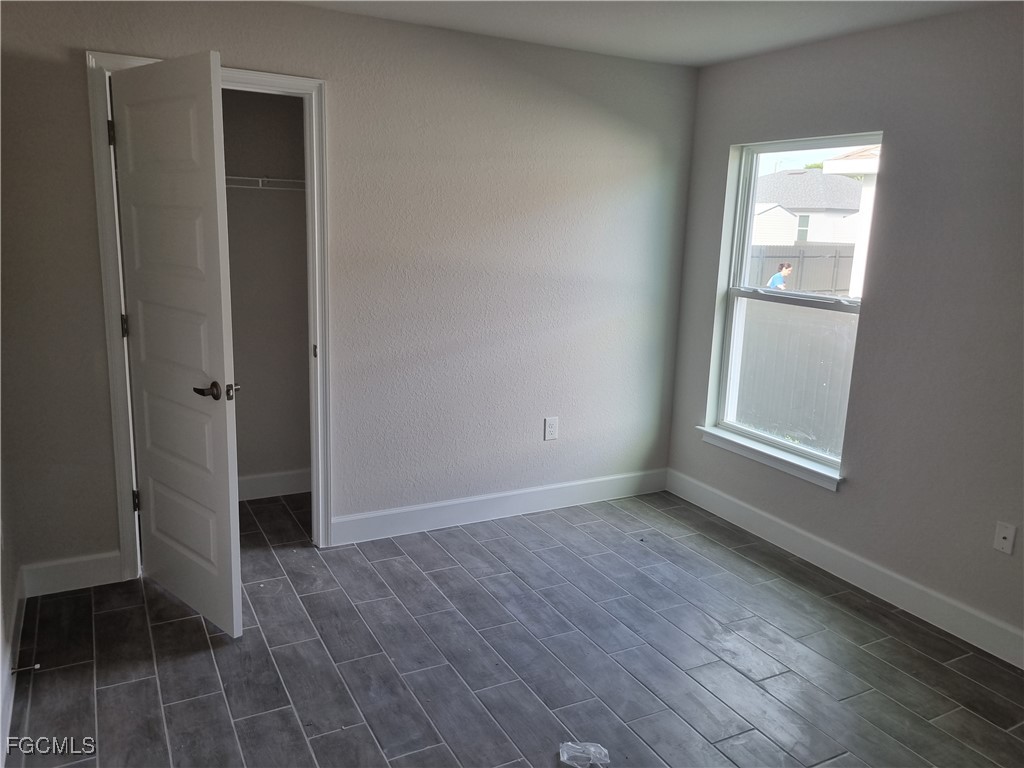 201 NW 9th Terrace Cape Coral FL 33993 225032695 image16