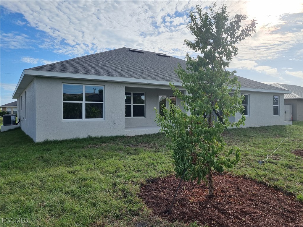 201 NW 9th Terrace Cape Coral FL 33993 225032695 image2